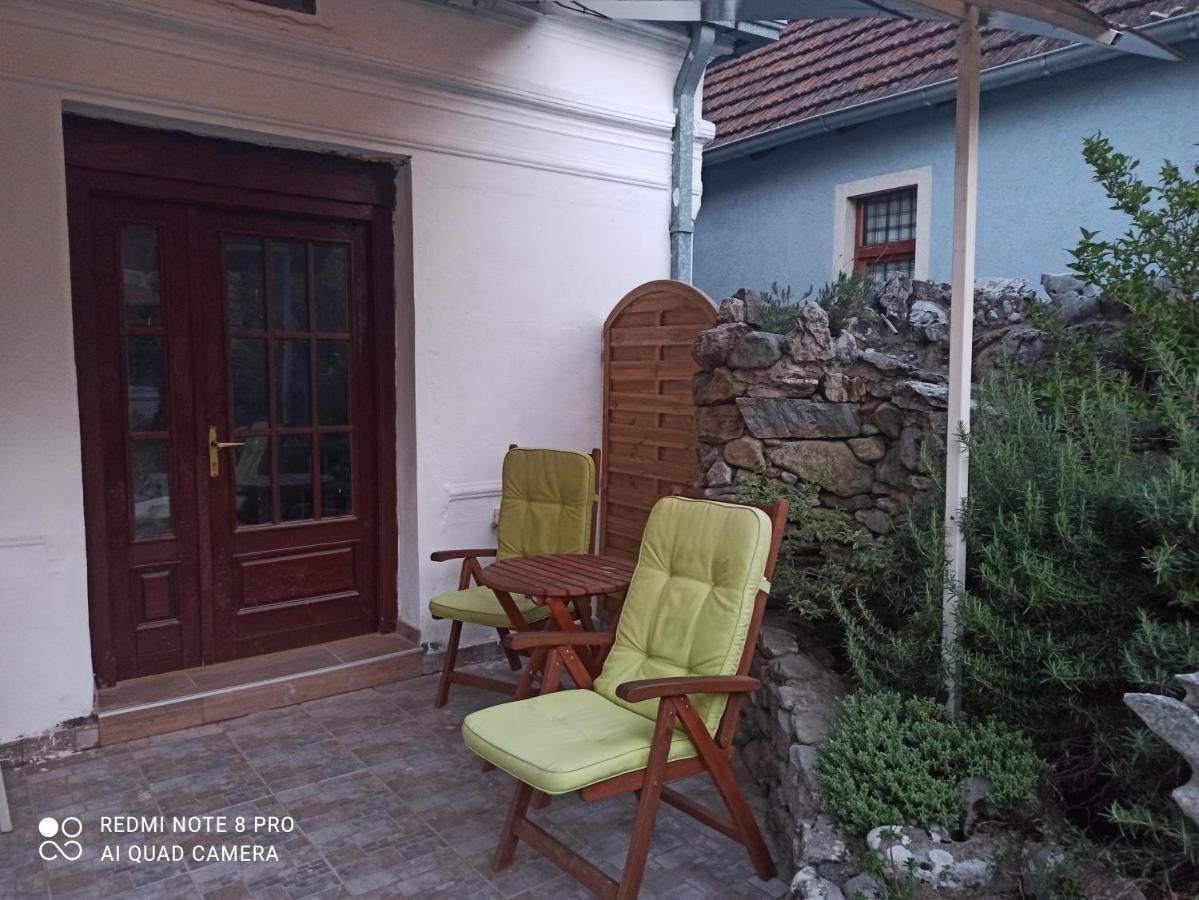 Apartmani Lina Рибарска баня Екстериор снимка