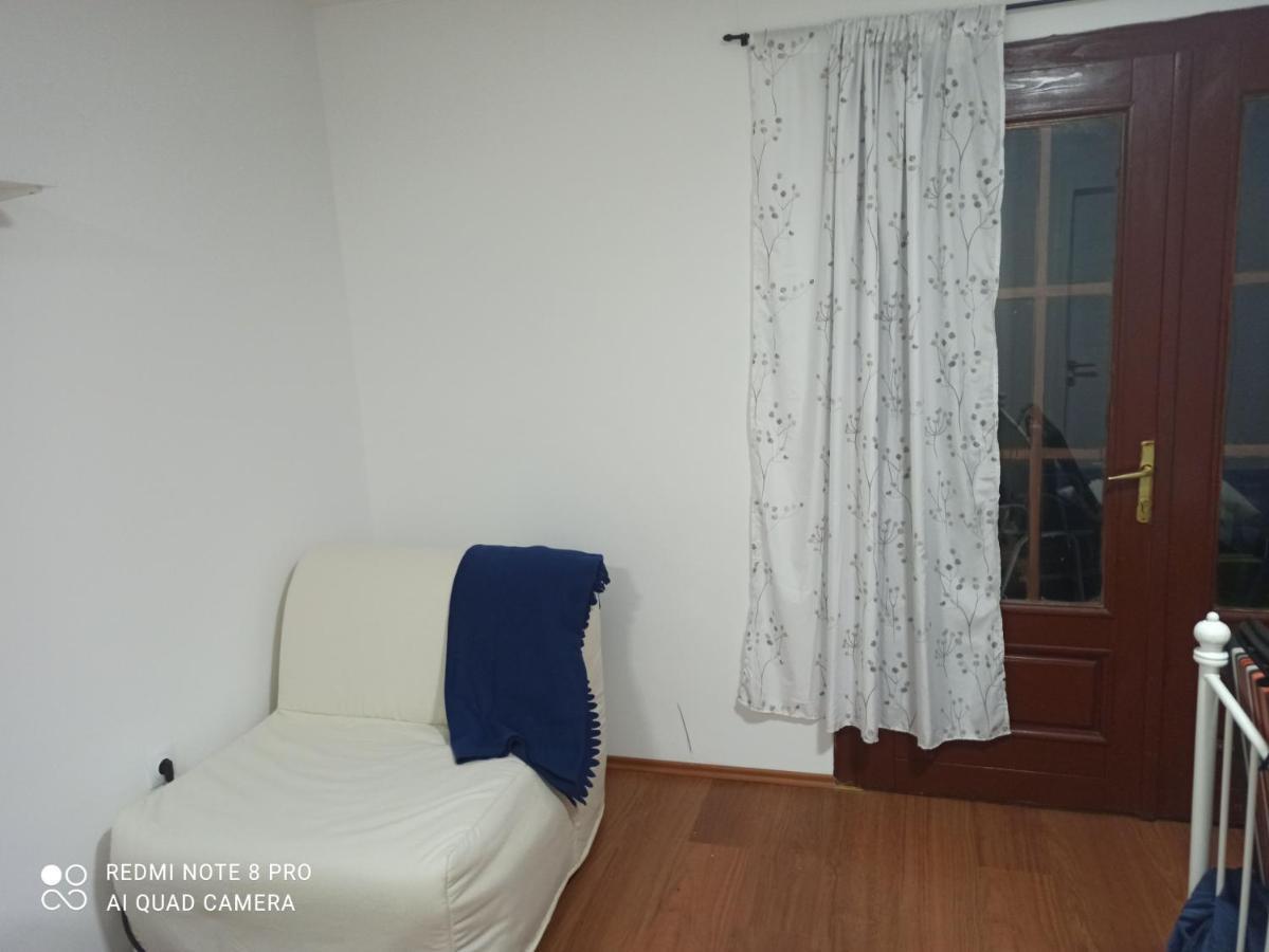 Apartmani Lina Рибарска баня Екстериор снимка