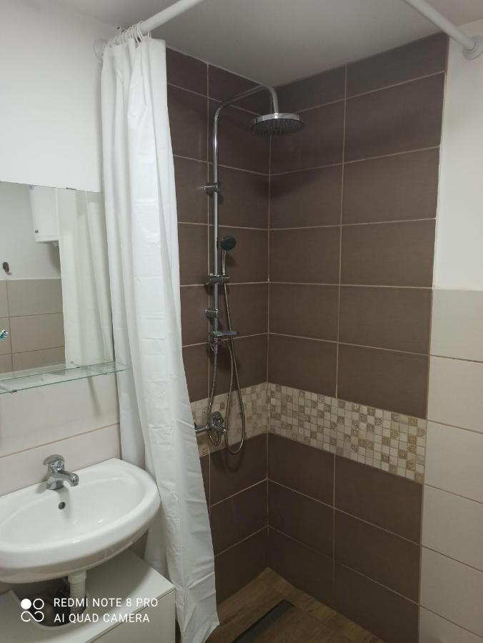 Apartmani Lina Рибарска баня Екстериор снимка