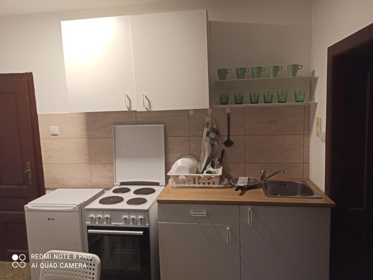 Apartmani Lina Рибарска баня Екстериор снимка
